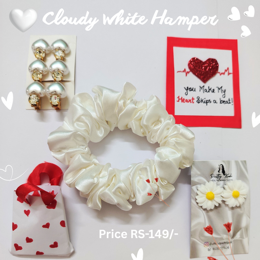 Cloudy White Hamper